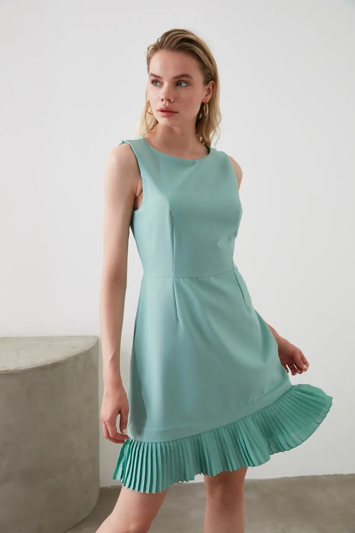 Платье свободного кроя с Мятным пухом TOFAW19AA0172|Женские платья| |