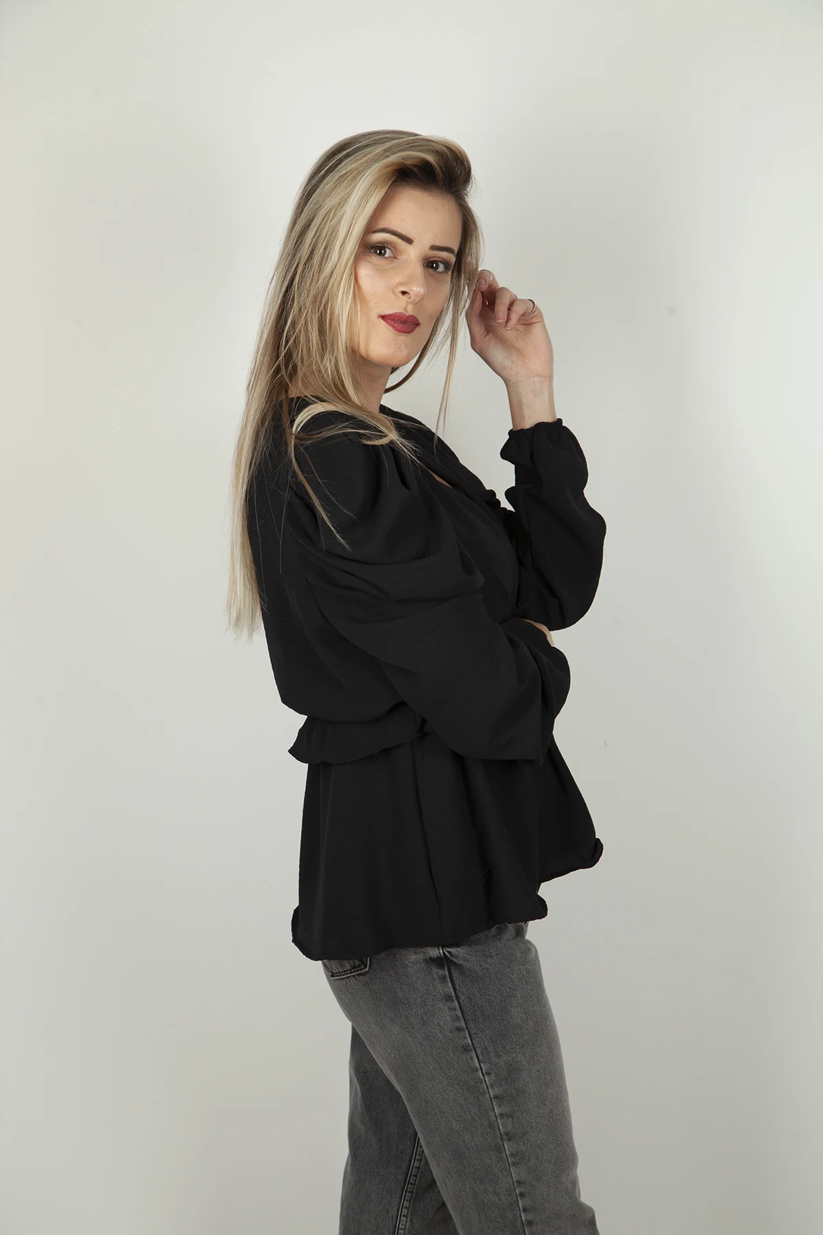 

Ardanewline Women Blouse 1906039