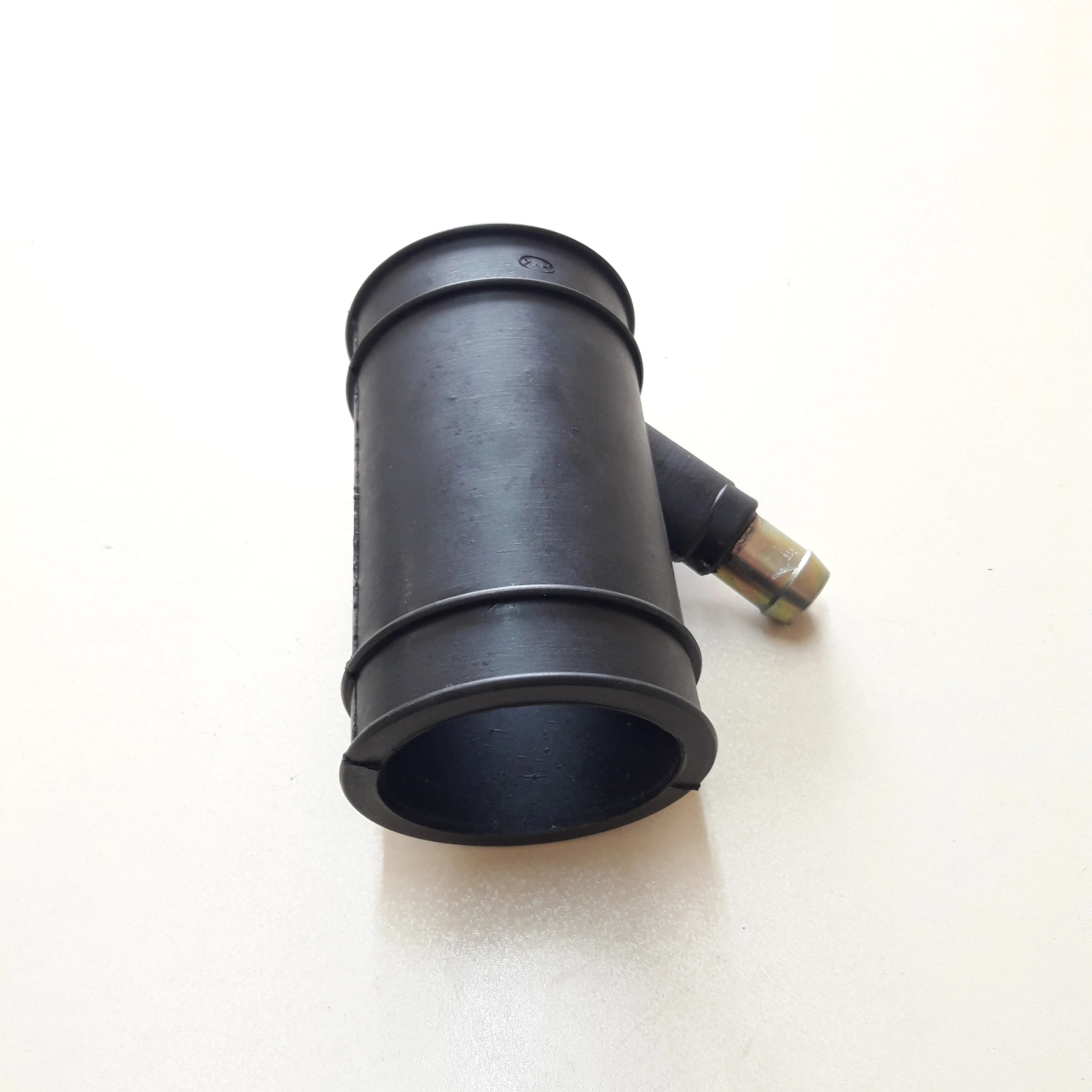 Воздухозаборный шланг 28139-22050 2813922050 для Hyundai Accent Excel Pony 1995-1999/бесплатная