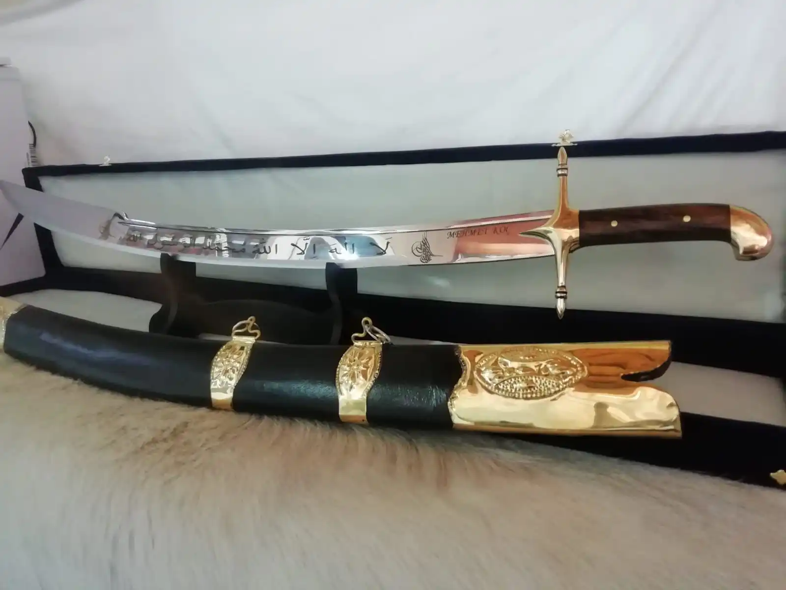 Меч ятаган из кованой стали ручной работы рукоятка ореха год меч Glaive 4 мм лезвие