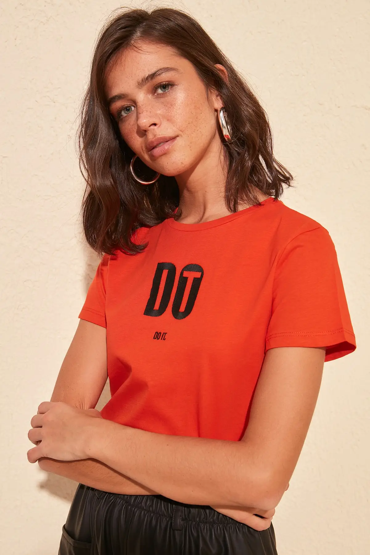 Трикотажная футболка TWOSS20TS1082 | Женская одежда