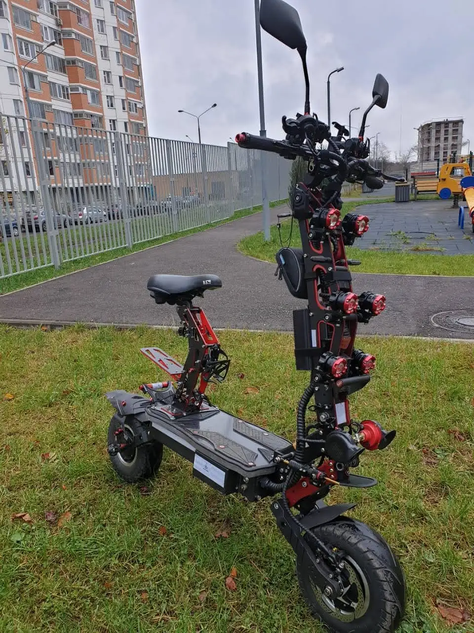 Тюнинг электросамоката. E-scooter h7. Электровелосипед elektrokenguru gt1. Тюнинг электросамоката. Электросамокат тюнинг.