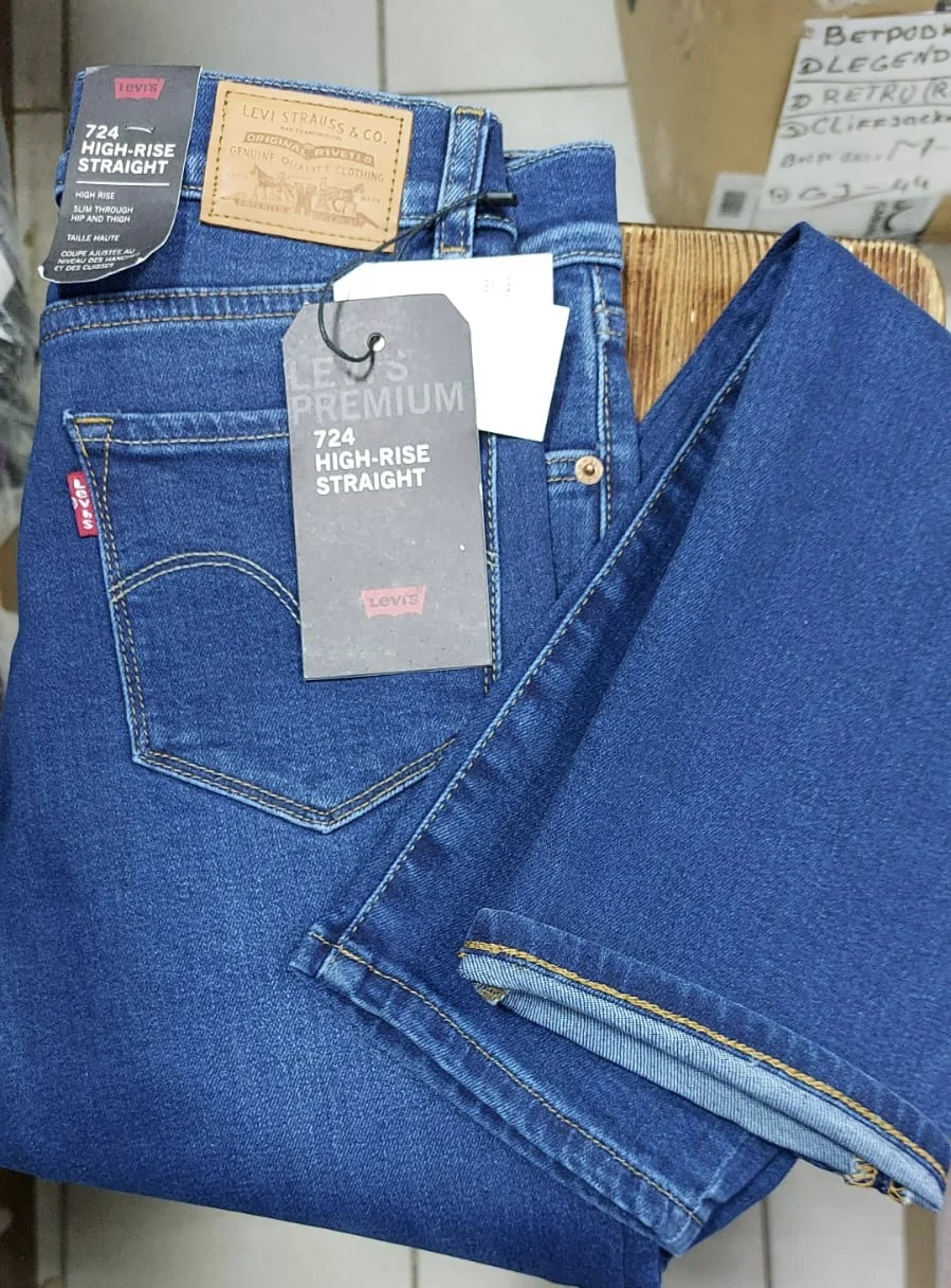 Женские джинсы Women jeans LEVIS 724 