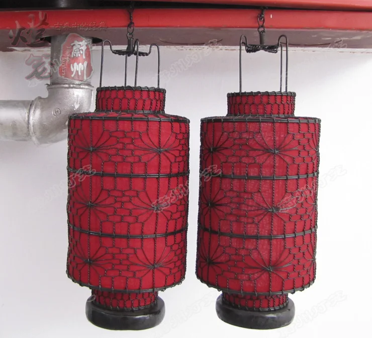 

Classical barrel lamp, red lantern, wire weaving, handicraft, antique, wedding, chandelier, portable