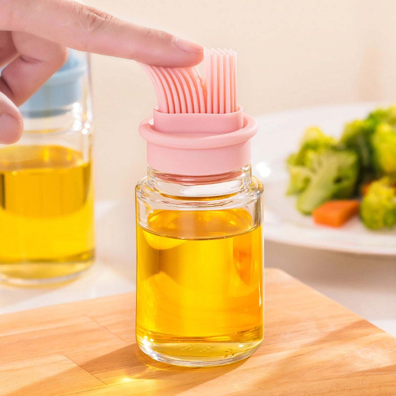 

Oil Bottle with Silicone Brush 150ml Kitchen Olive Oil Storage Bottle Transparent Food Grade Material Heat Resistant