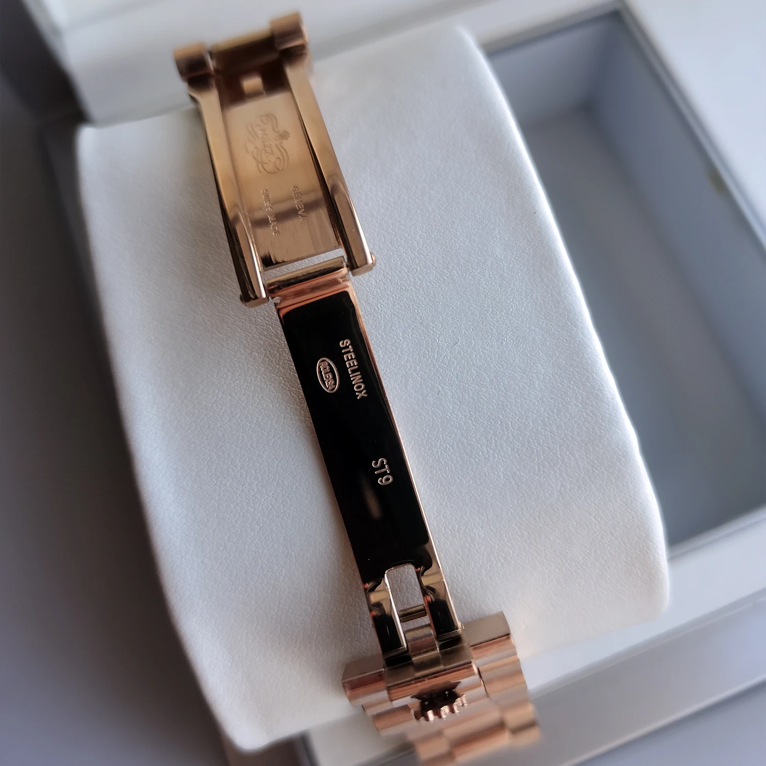 Часы Rolex Day-Date 40 Rose Gold Olive 