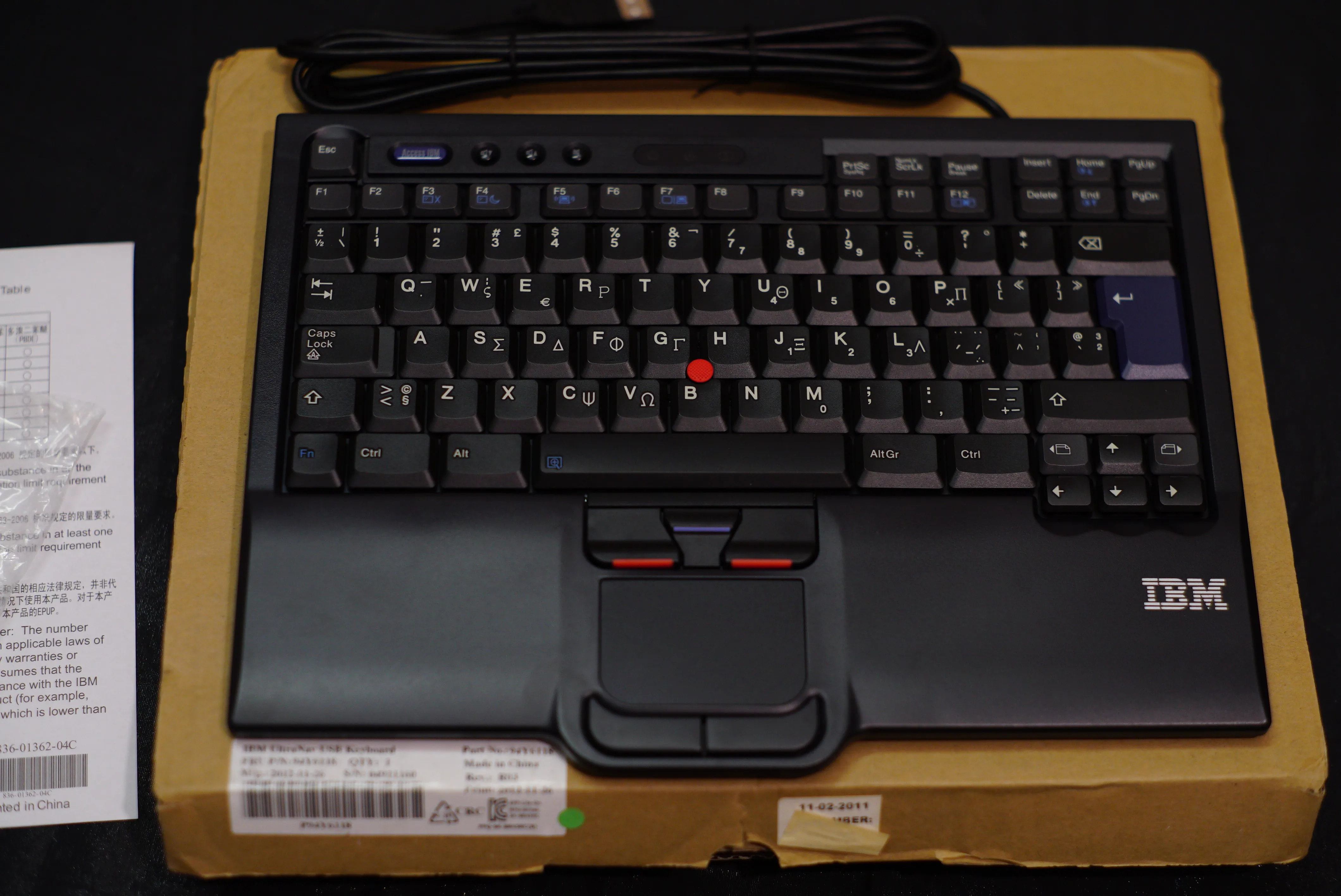 Фото IBM Lenovo SK8845-RC Ultranav клавиатура SK-8845 Trackpoint Thinkpad USB 7 рядов Компьютеры и офис IBM Lenovo SK8845-RC Ultranav клавиатура SK-8845 Trackpoint Thinkpad USB 7 рядов Компьютеры и офис