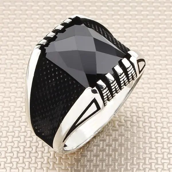 

Гарантированное высокое качество мужское кольцо из серебра 925 пробы с фианитами специальное предложение на ограниченное время купить две ш...