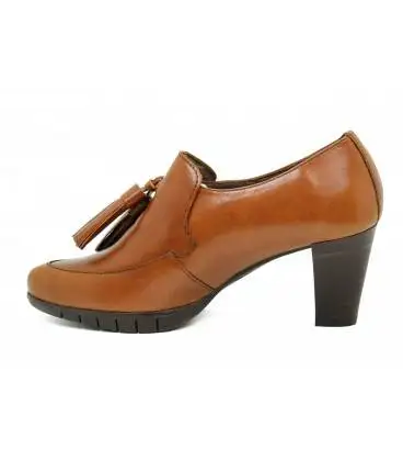 Shoe-Lowered-Tassels Heel-Skin-Leather |