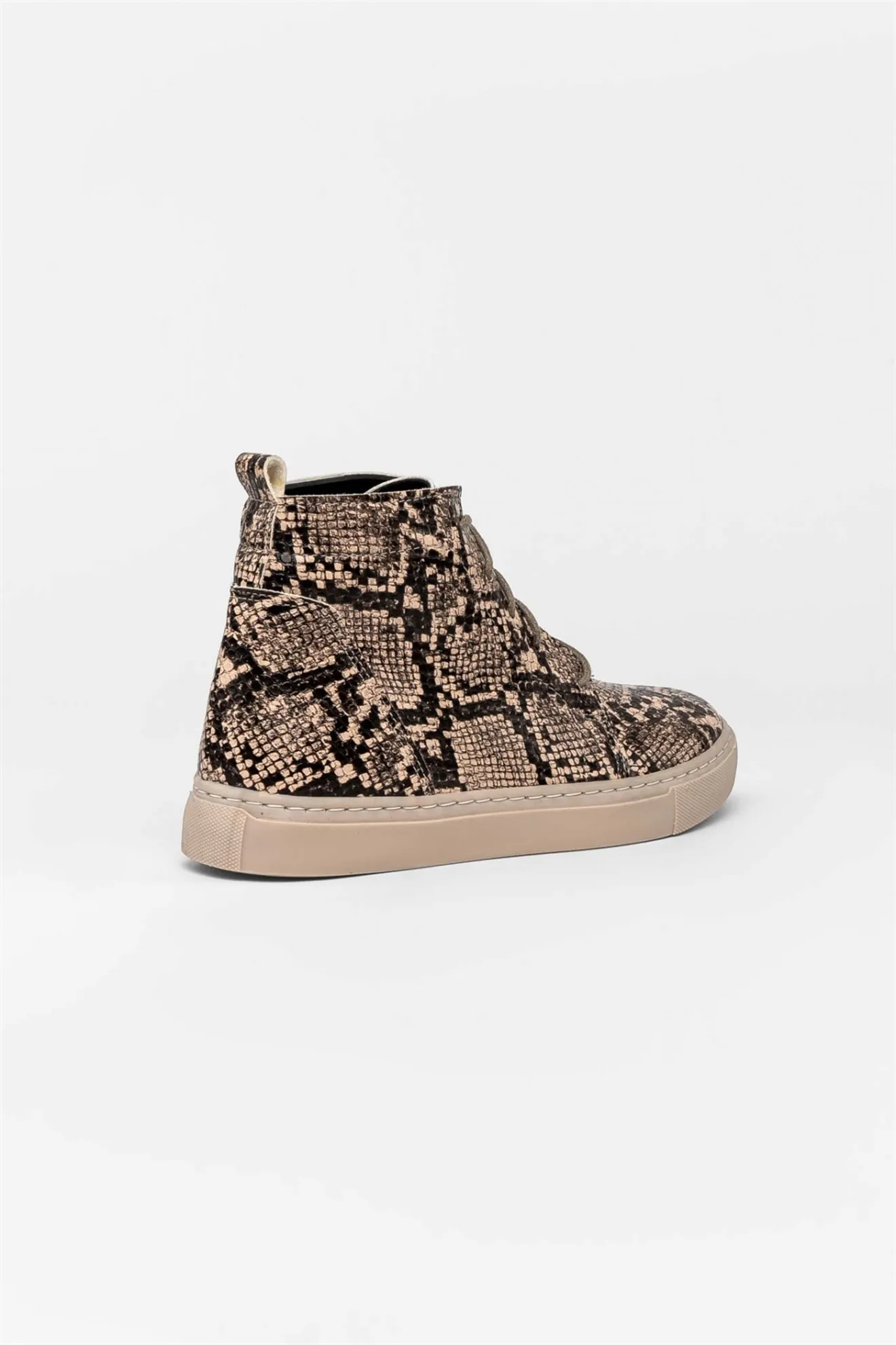 

Women boots Snake leather model fashion design shoes