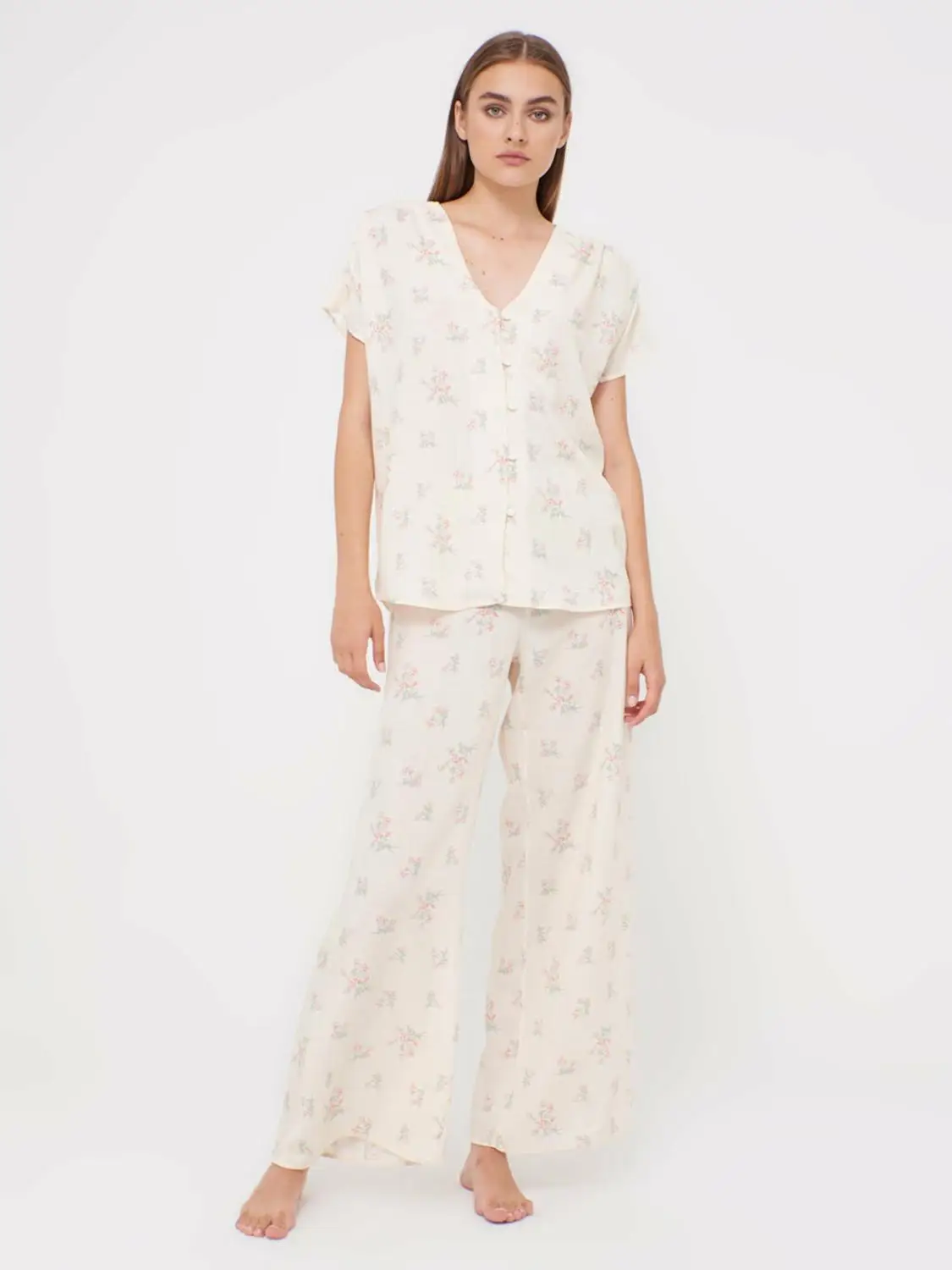

Women Beige Printed Patterned Shirt Model Pajamas Set Viscose