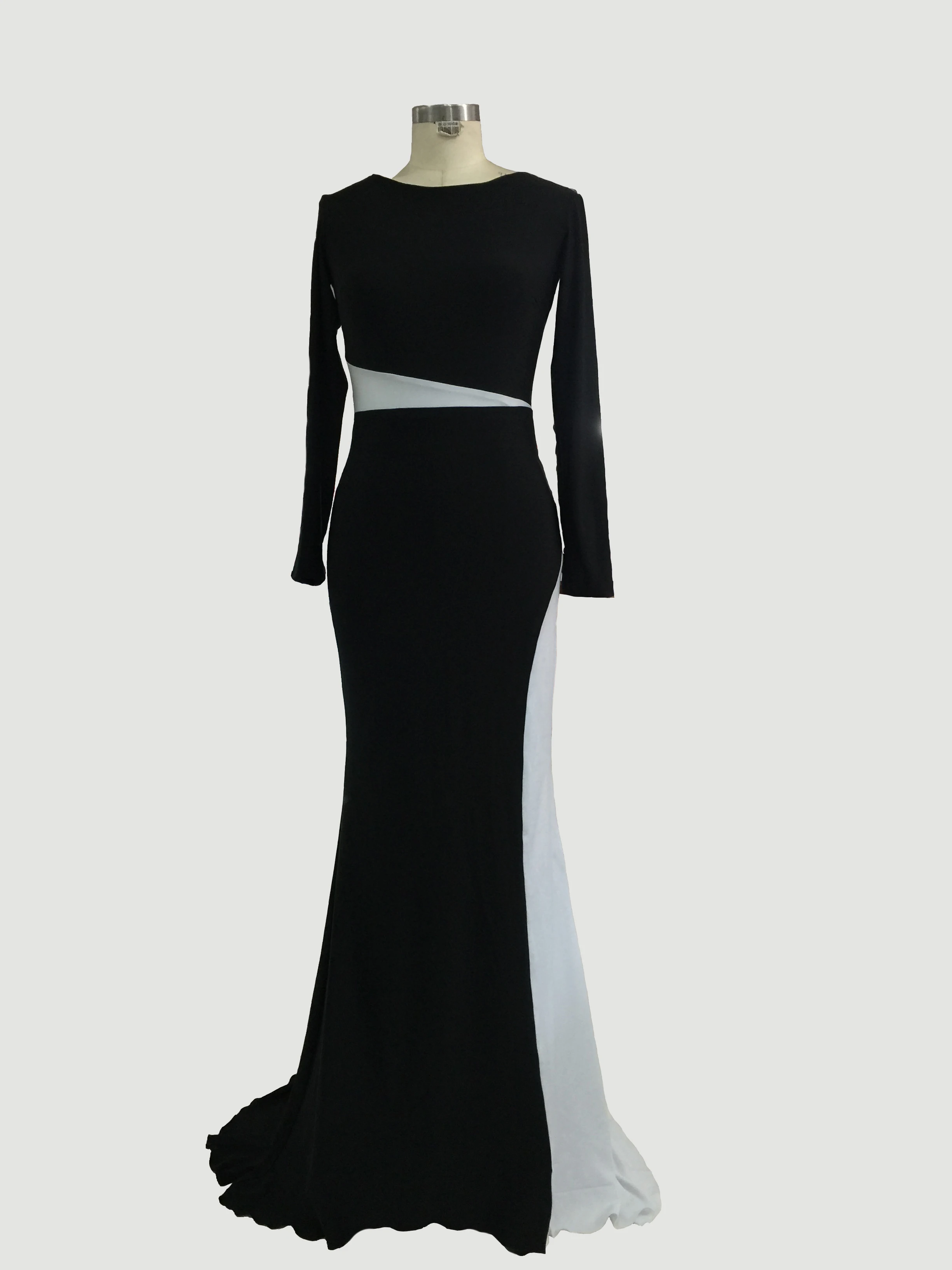 Платье-футляр с длинным рукавом и глубоким круглым вырезом |