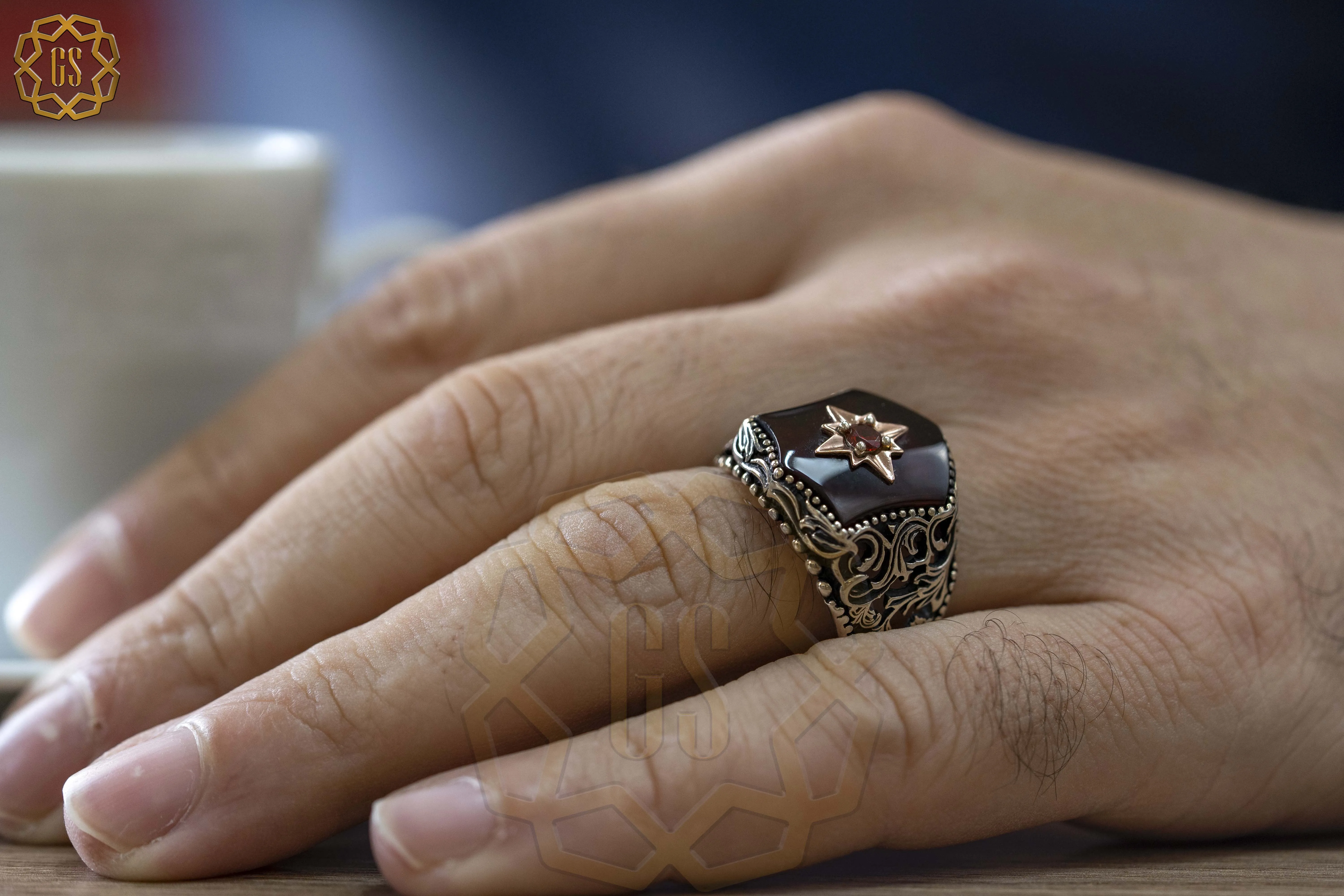 

Серебряное кольцо для мужчин 925 Сделано в Турции с камнем (Агат, ракушка, оникс) .. Гарантированное высокое качество. .. Кольца для мужчин