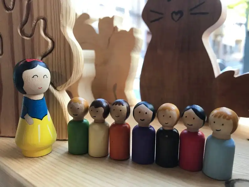 

Snow White and the Seven Dwarves Wooden Peg Dolls toys kids gift handmade