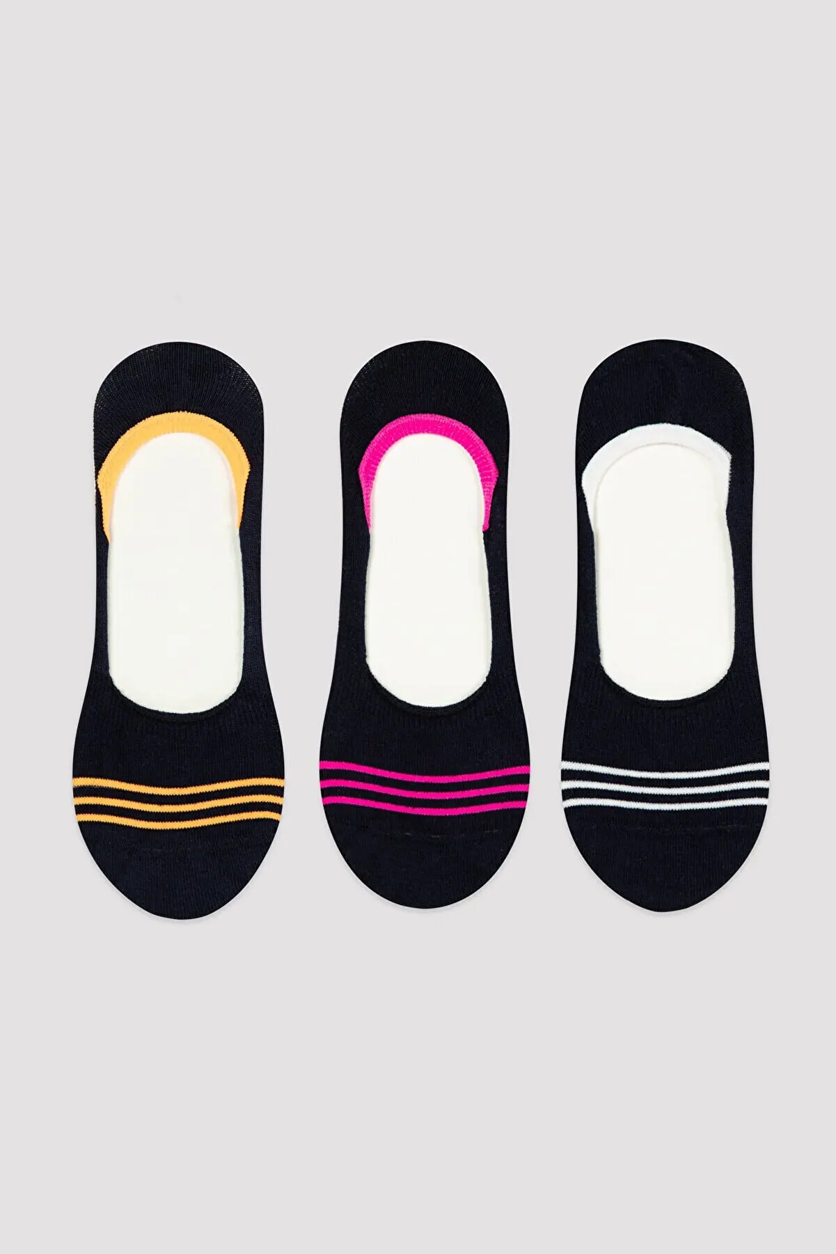 

Color Stripe Black 3 Pieces Ballet Socks