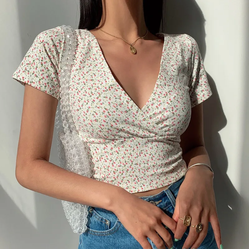 

2022 sexy New Women French Korean Sweet V-neck Ruffle Small Flower Cross Irregular Navel T-shirt Tees Summer Top Kawaii Kpop