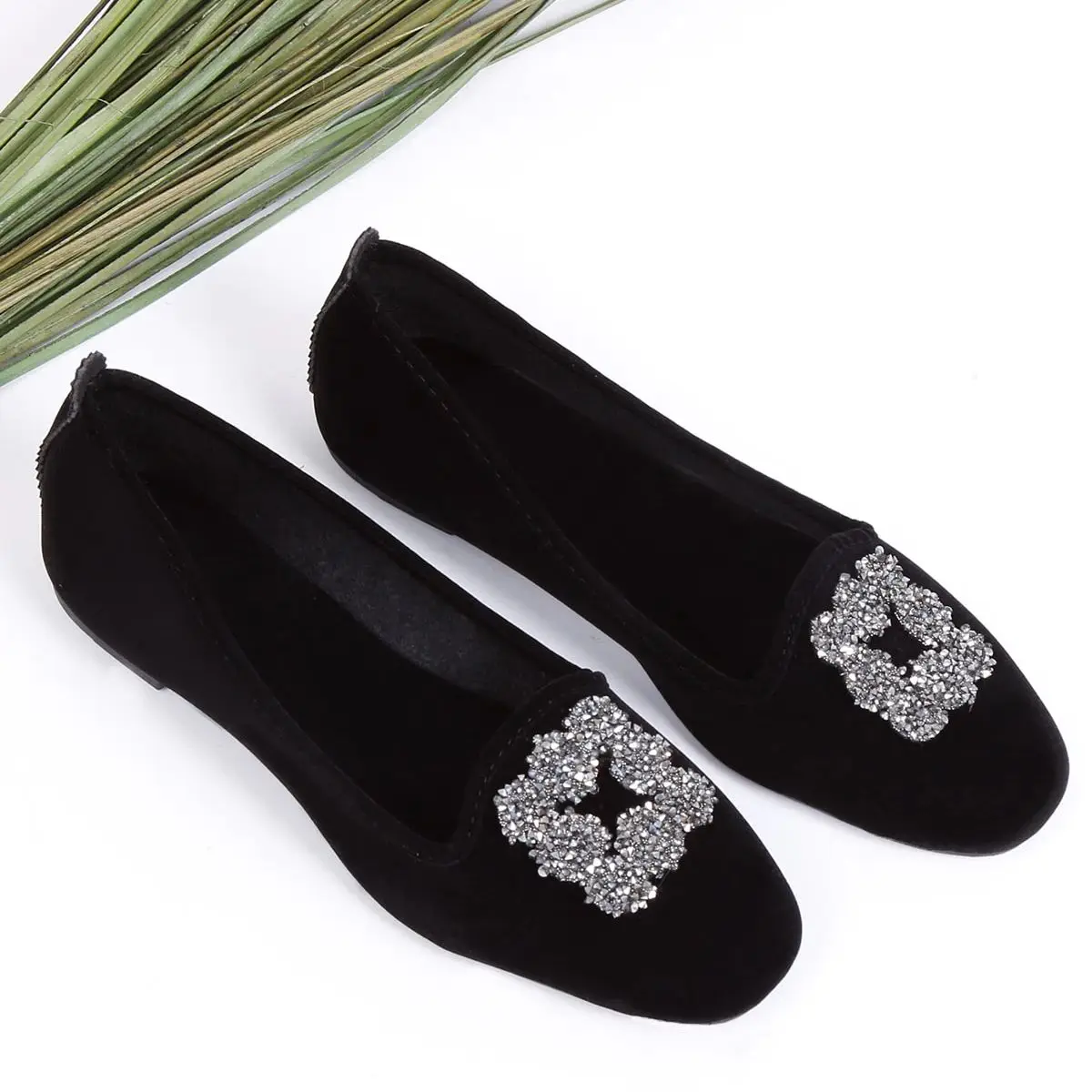 Женская балерина. Удобная повседневная обувь. Стильный. Использование днем и