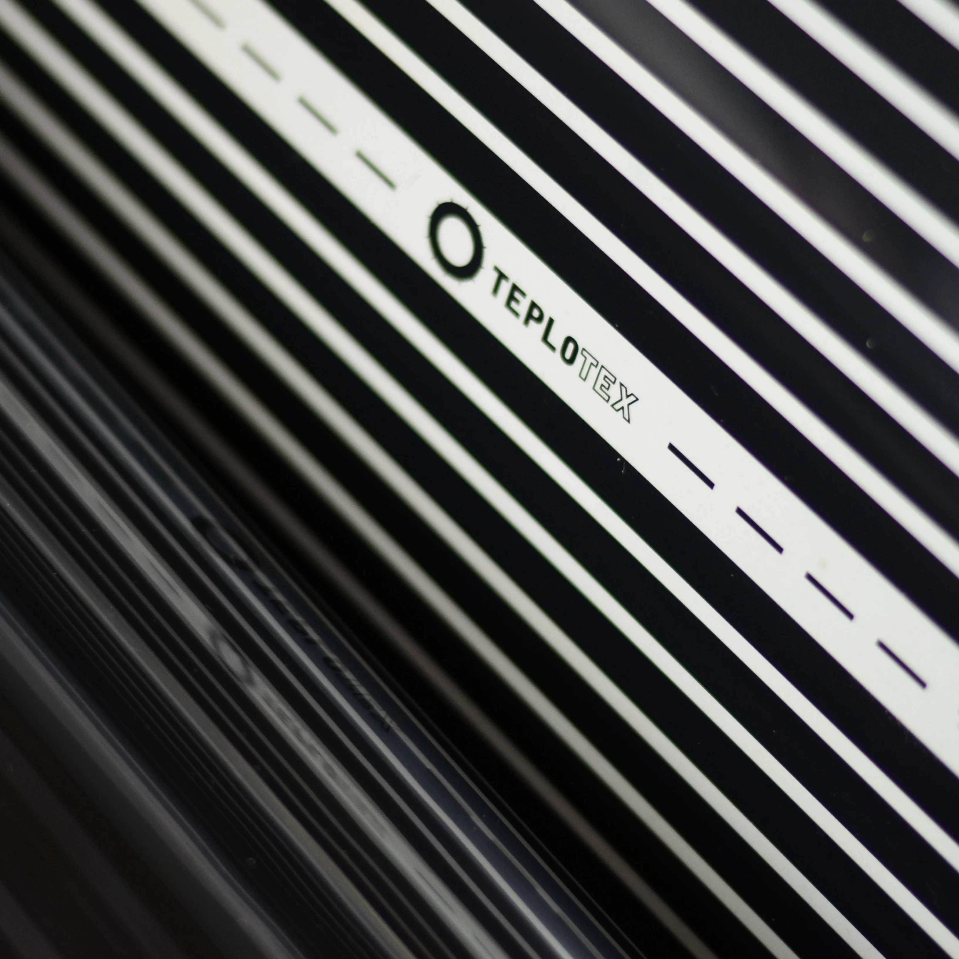 Инфракрасный плёночный тёплый пол ширина 80 см под ламинат ковролин линолеум