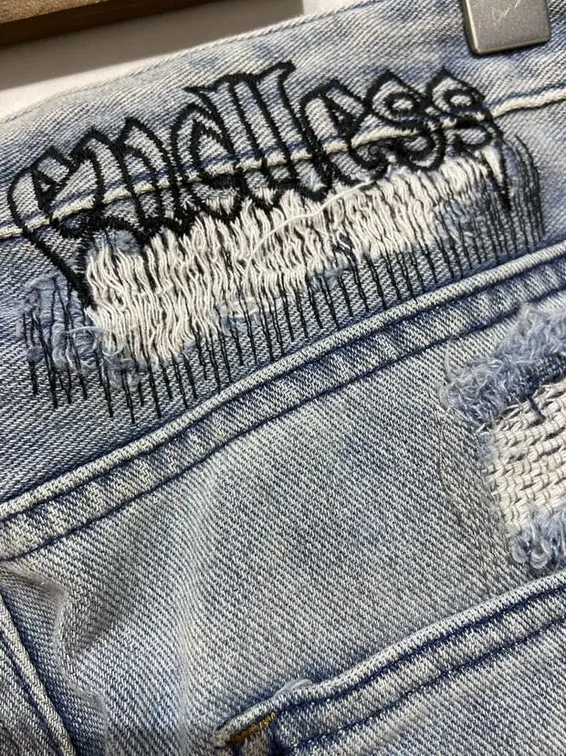 Streetwear Hole Retro Denim Jeans Men Women 1:1High Quality  Black Fluorescent Green Funny Art Letter Embroidery Denim Trousers