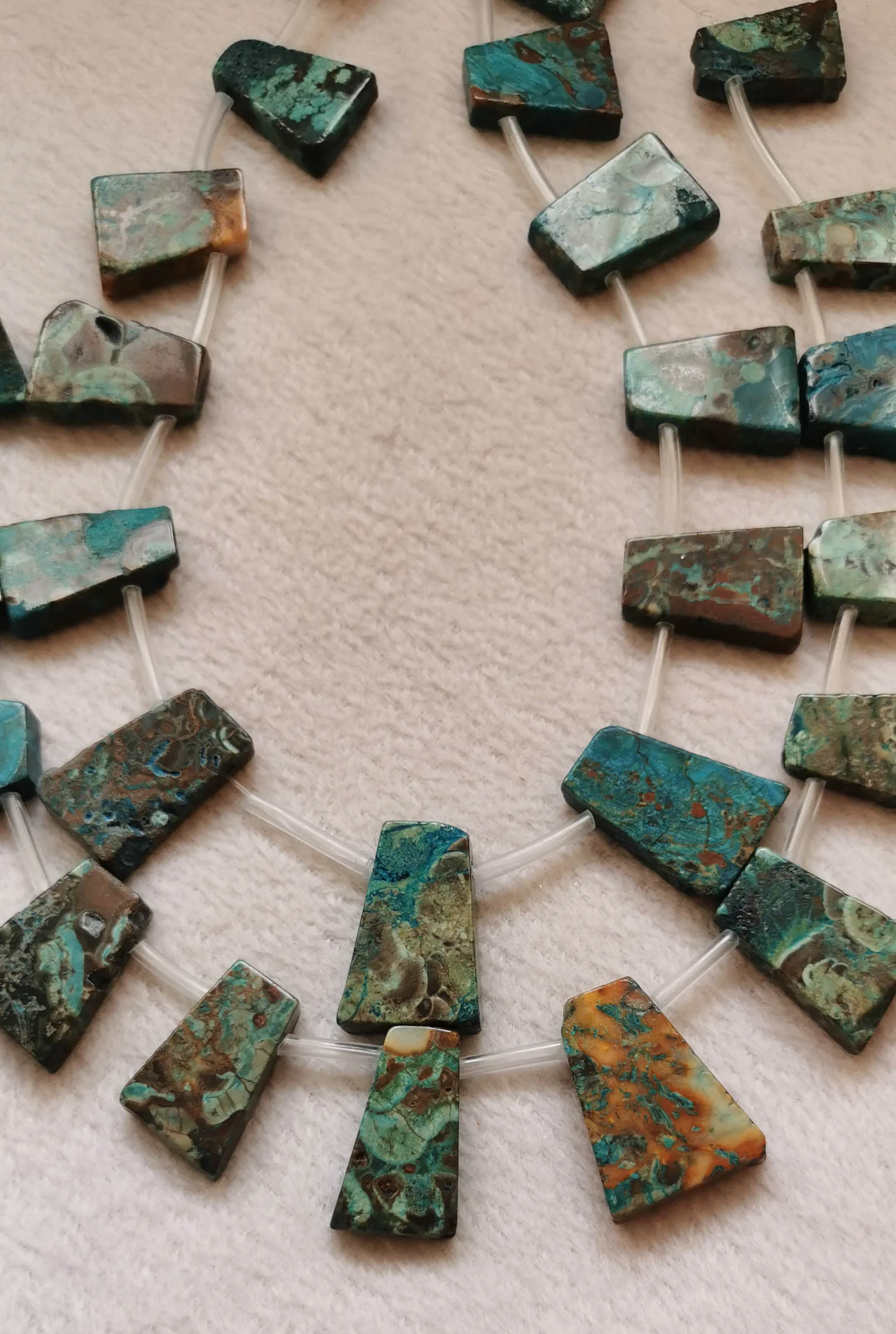 Трапециевидная плита из натурального океанского агата небесная синяя яшма