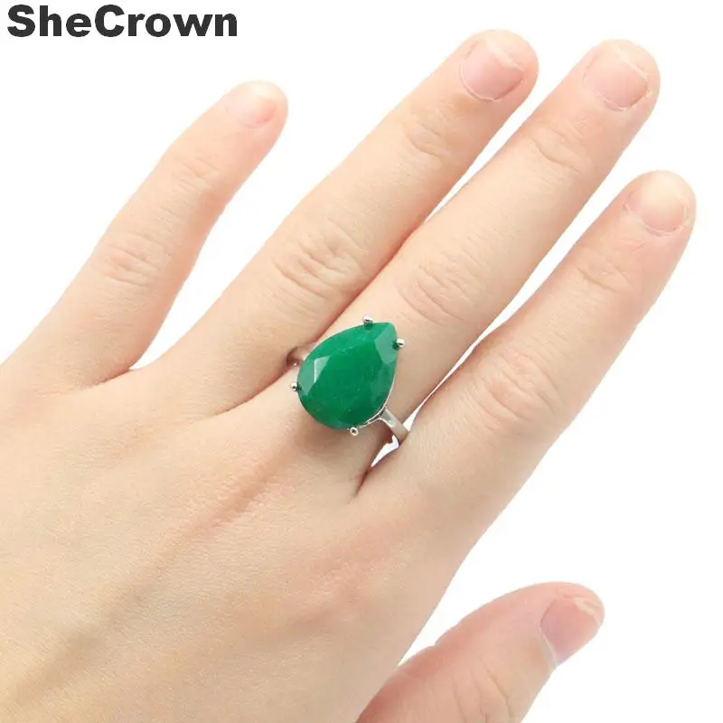 

18x13mm SheCrown Hot Sell Water Drop Shape 18x13mm Real Green Emerald Gift For Ladies Silver Rings