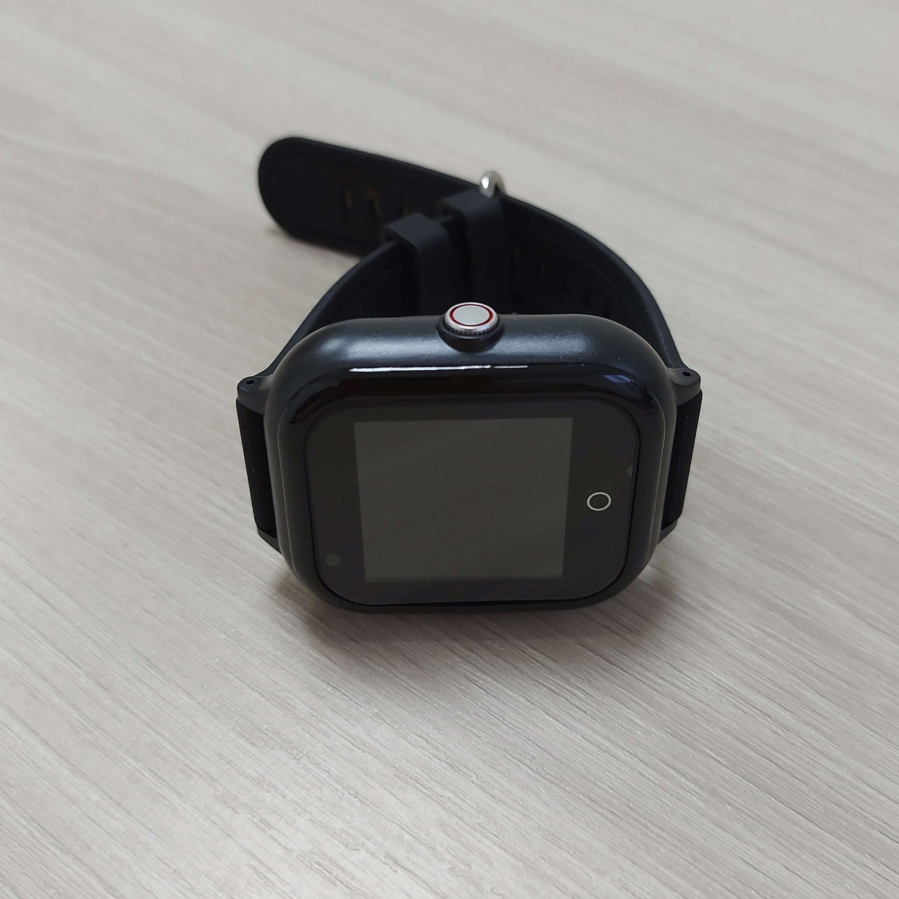 Умные часы Wonlex Smart Baby KT24 4G (LTE) с видеозвонком черного цвета.