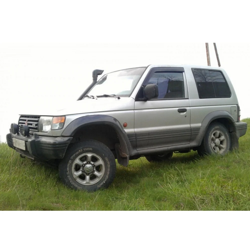 Дефлекторы окон Cobra Tuning M42591 на авто Mitsubishi Pajero 2 ll 3d 1991 2000 шт./комп. ветровики от