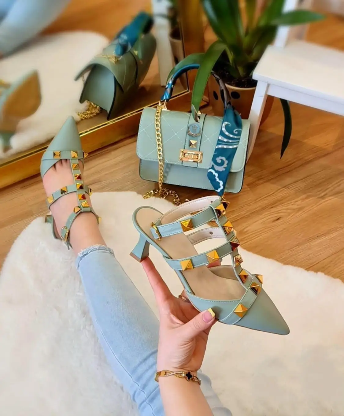 

Miss Melisa WLT Model Elegant Heeled Shoes and Bag Design 2021 Model T118
