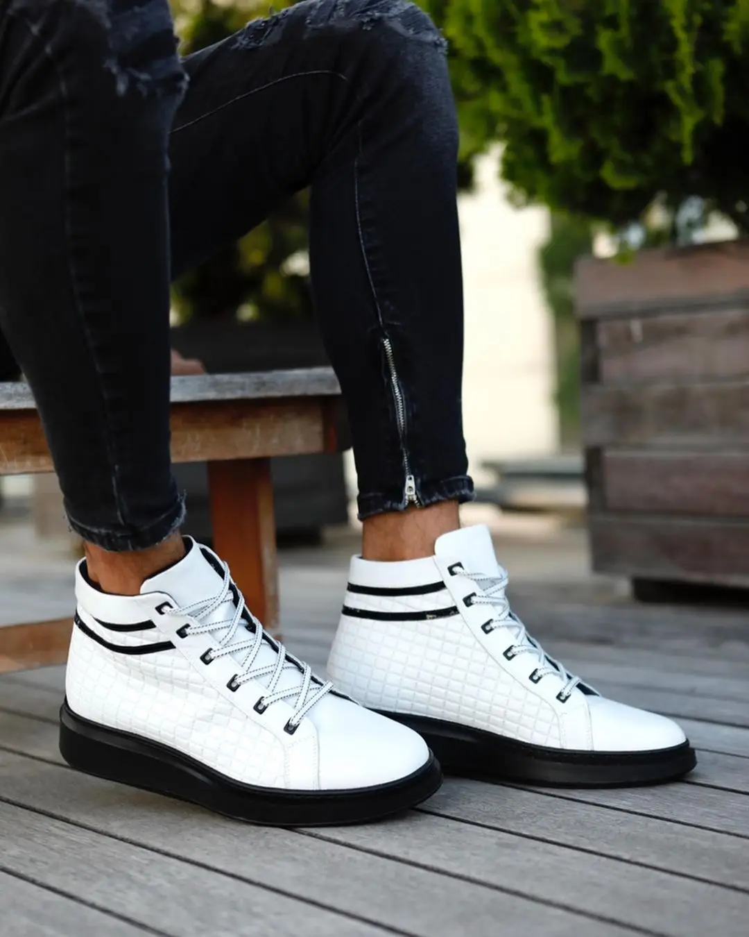 

100% Genuine Leather Casual Style Men Shoes Handmade Comfortable Durable-13031 WHTE AND BLACK LNE