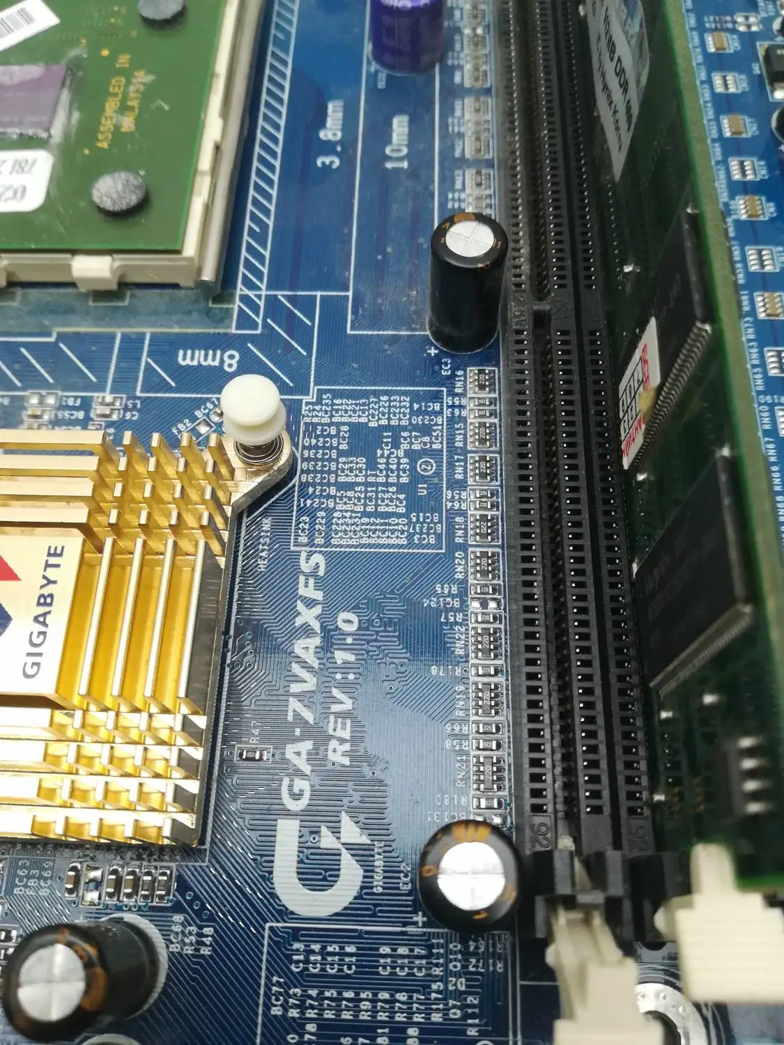 Материнская плата Gigabyte GA-7VAXFS Socket 462 | Компьютеры и офис