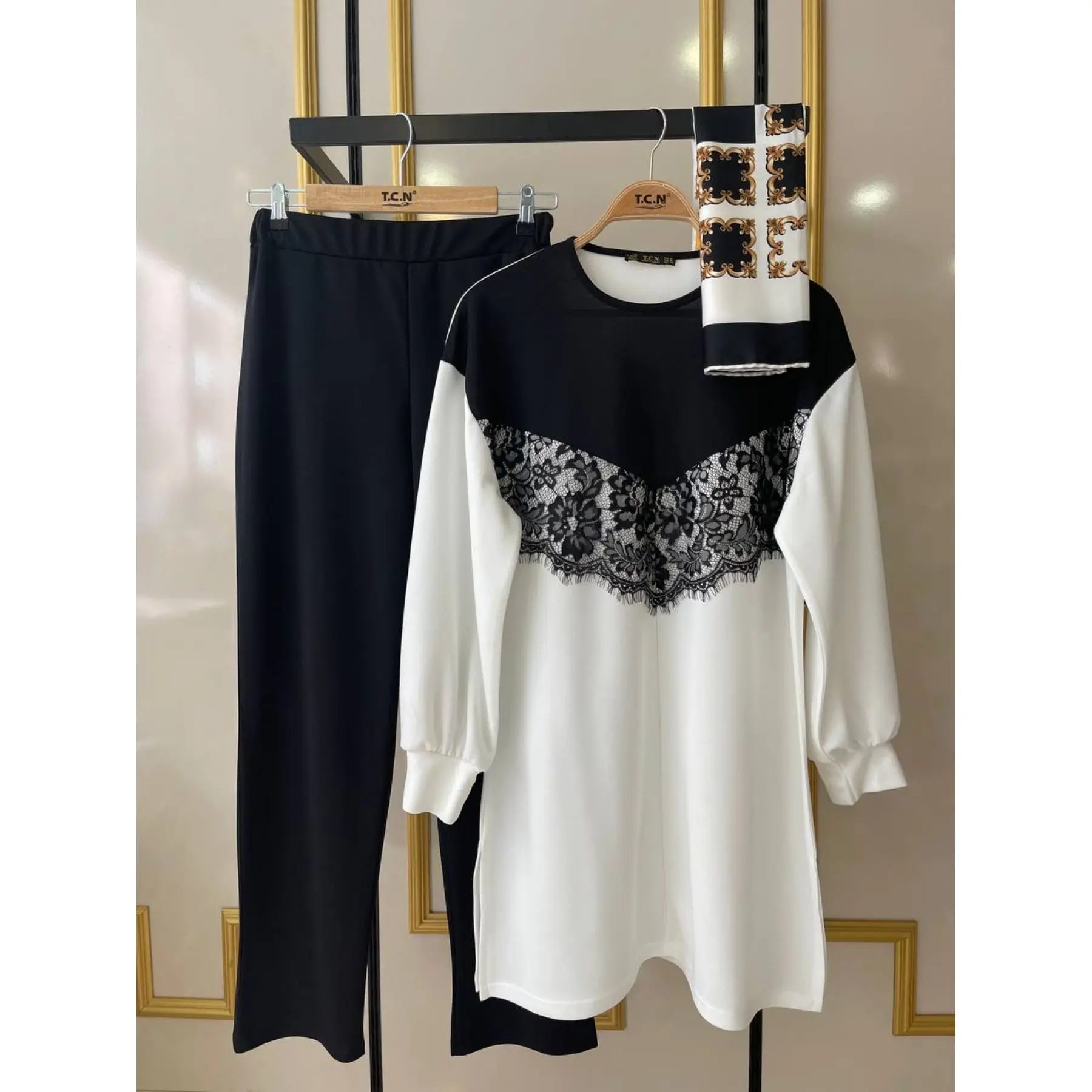 

Two Piece Muslim Women's Pant Set Lace Detailed Sweater and Long Pants Double Knitwear Muslim Fashion Pant Suit Turkey 2022