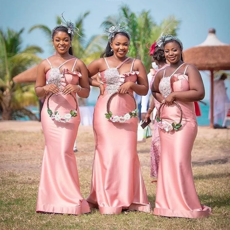 

Sexy African Mermaid Pink Bridemaid Dresses White Floral Top Satin Prom Dress Maid Of Honor Party Gowns