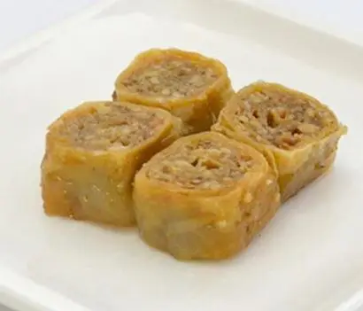 

EYEBROW BAKLAVA WITH A WONDERFUL TASTE AND AMAZING AROMA 1 KG FREE SHIPPING .