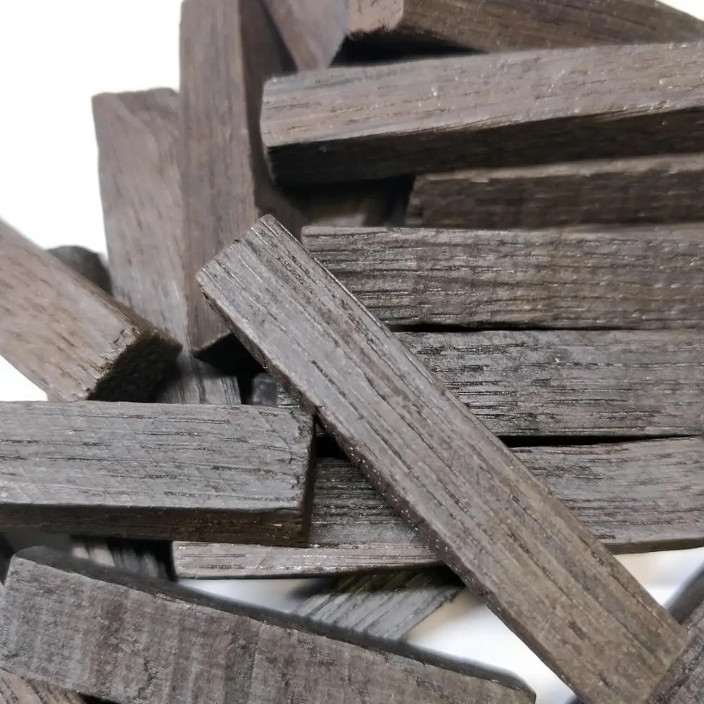 дубовая палка. дубовые брусочки (средней обжарки) 50 гр. дубовые бруски для самогона. дубовые брусочки (средней обжарки) 50 гр. дубовая щепа для самогона.