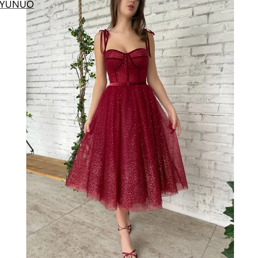 

YUNUO Wine Red Glittery Sequined Tulle Prom Dresses Tea-Length A Line Wedding Party Gowns Midi Evening Gowns with Velvet Belt