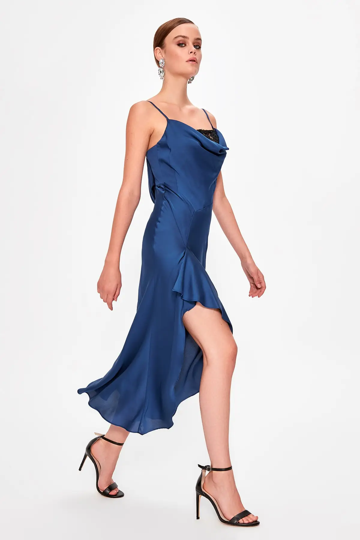 Trendyol синяя Воронка кружевная деталь TPRSS19EL0569|Женские платья| |