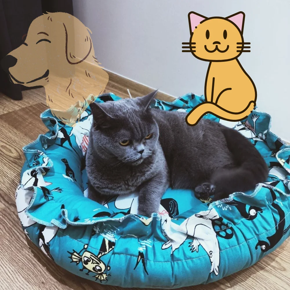 

Pet Cat Dog Teepee with Cushion & Blackboard, Portable Dog Tents & Pet Houses, Wood Canvas Tipi Fold Pet Tent Small Animals Bed