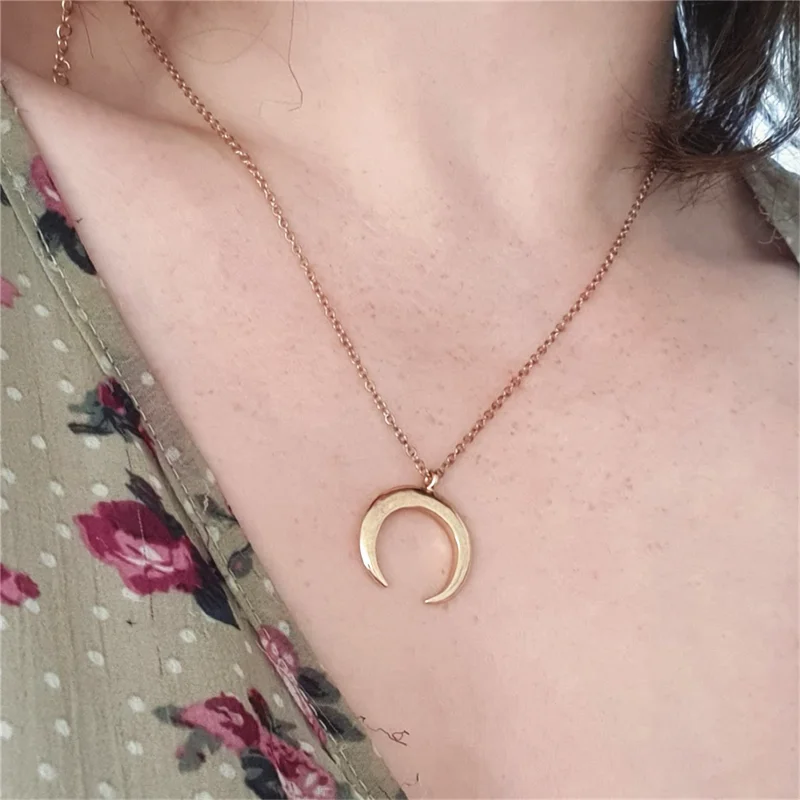 Hot selling fashion jewelry Crescent horns moon Simple pendant necklace party gift for women girl Collier de lune femme | Украшения и