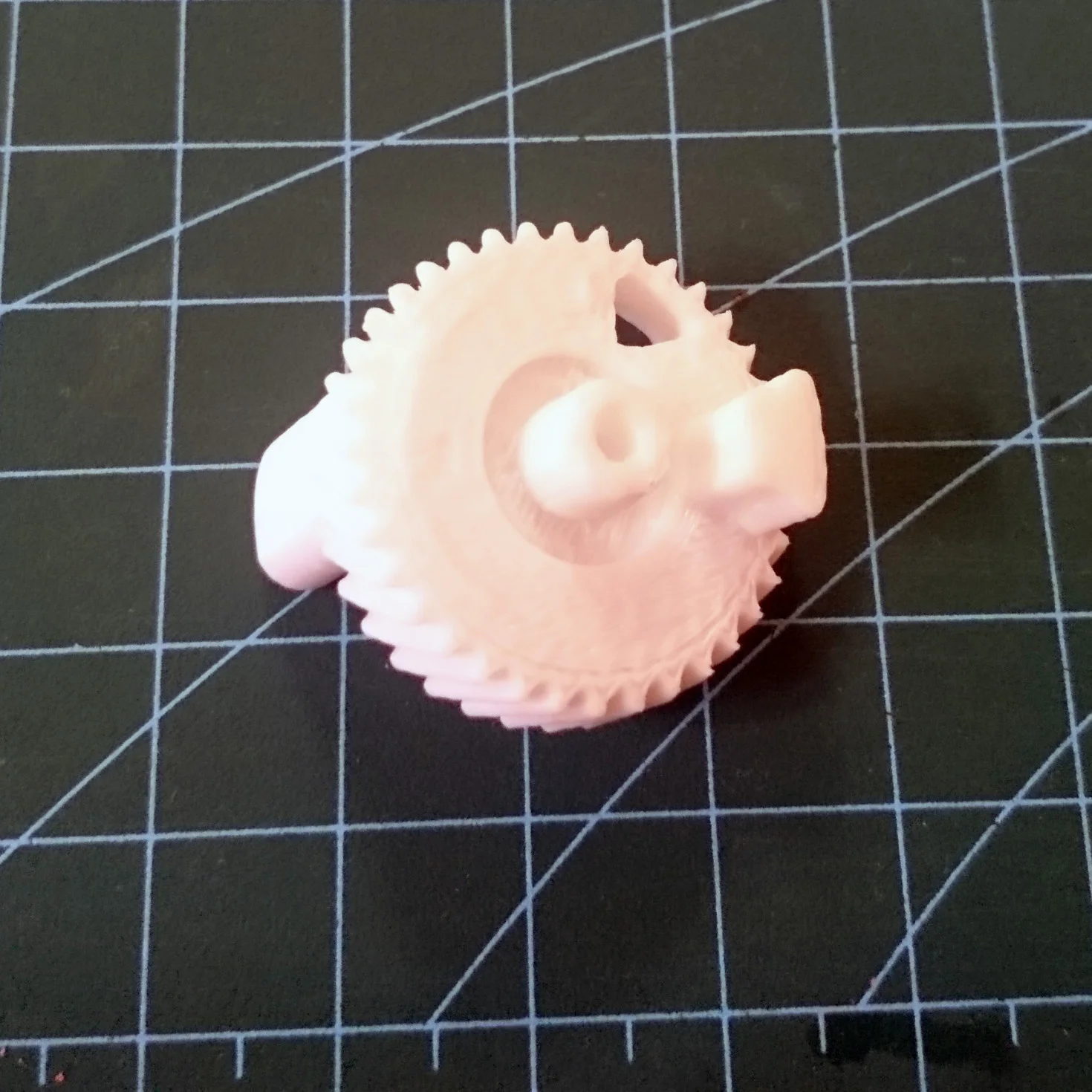 Шестерня замка багажника KIA Rio X-line. | Автомобили и мотоциклы