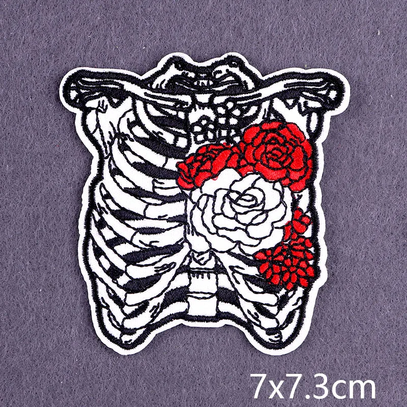 Термоклейкие нашивки с надписью панк |