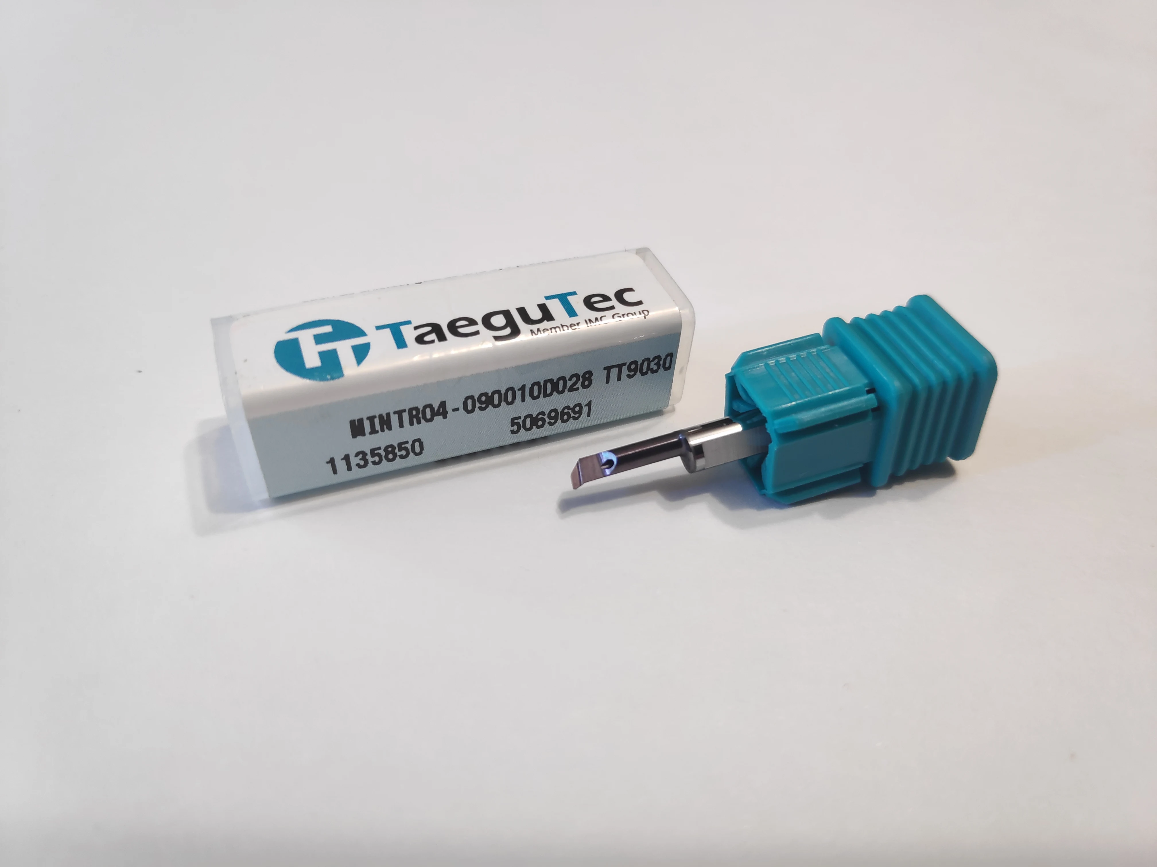 Микро-расточной резец правый монолит D4 L9 TaeguTec MINTR04-090010D028 TT9030 (Израиль) |