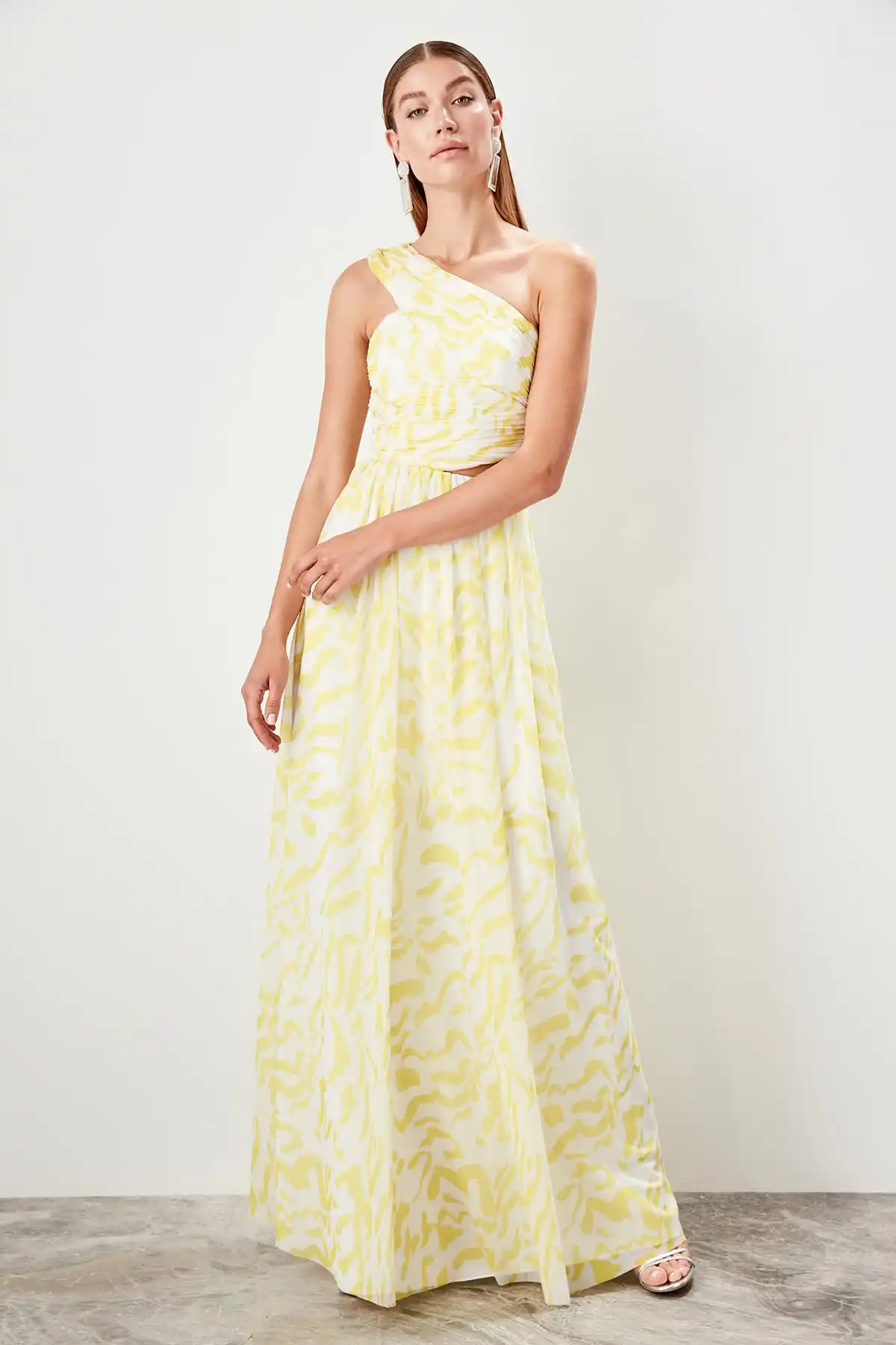 Trendyol вечернее платье в рубчик TPRSS19BB0418
