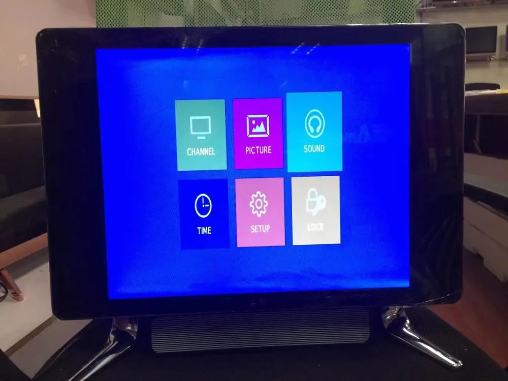 17 дюймовый ЖК монитор plus led TV многоязычный СВЕТОДИОДНЫЙ Телевизор с экраном