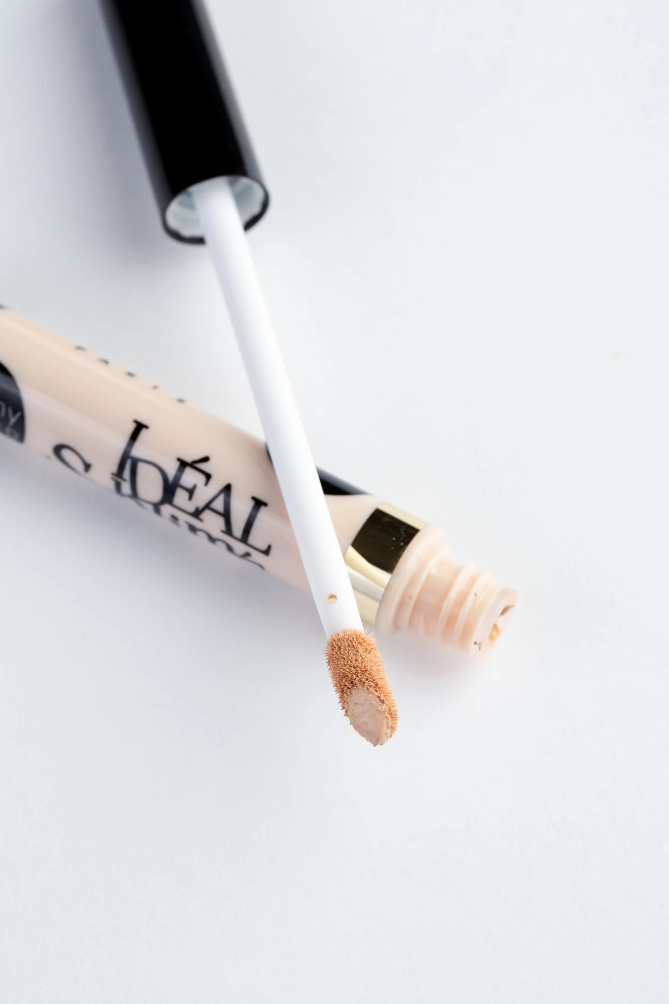 консилер vivienne sabo. консилер vivienne sabo ideal sublime 01. консилер идеал. вивьен сабо консилер 02. 5 natural beige.