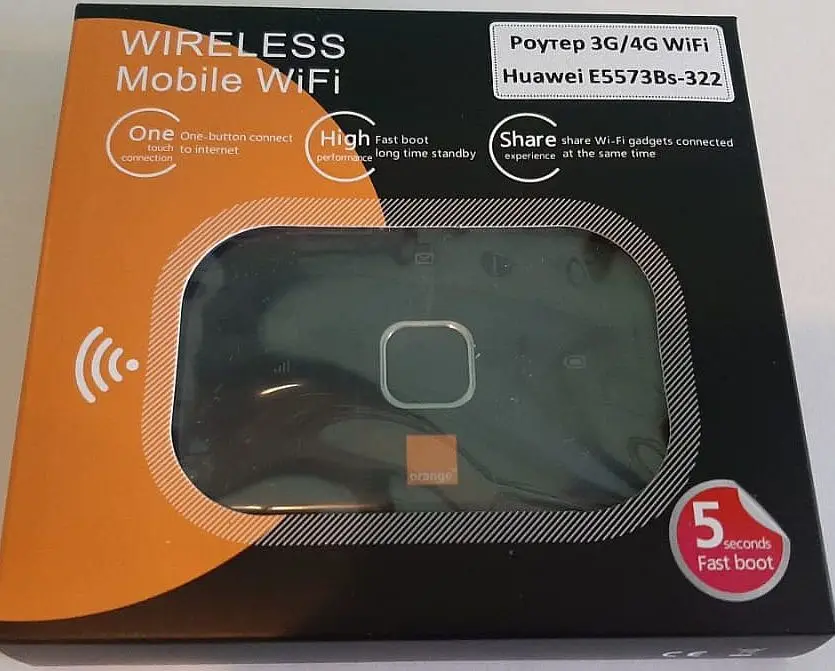 Компактный роутер Huawei E5573 |