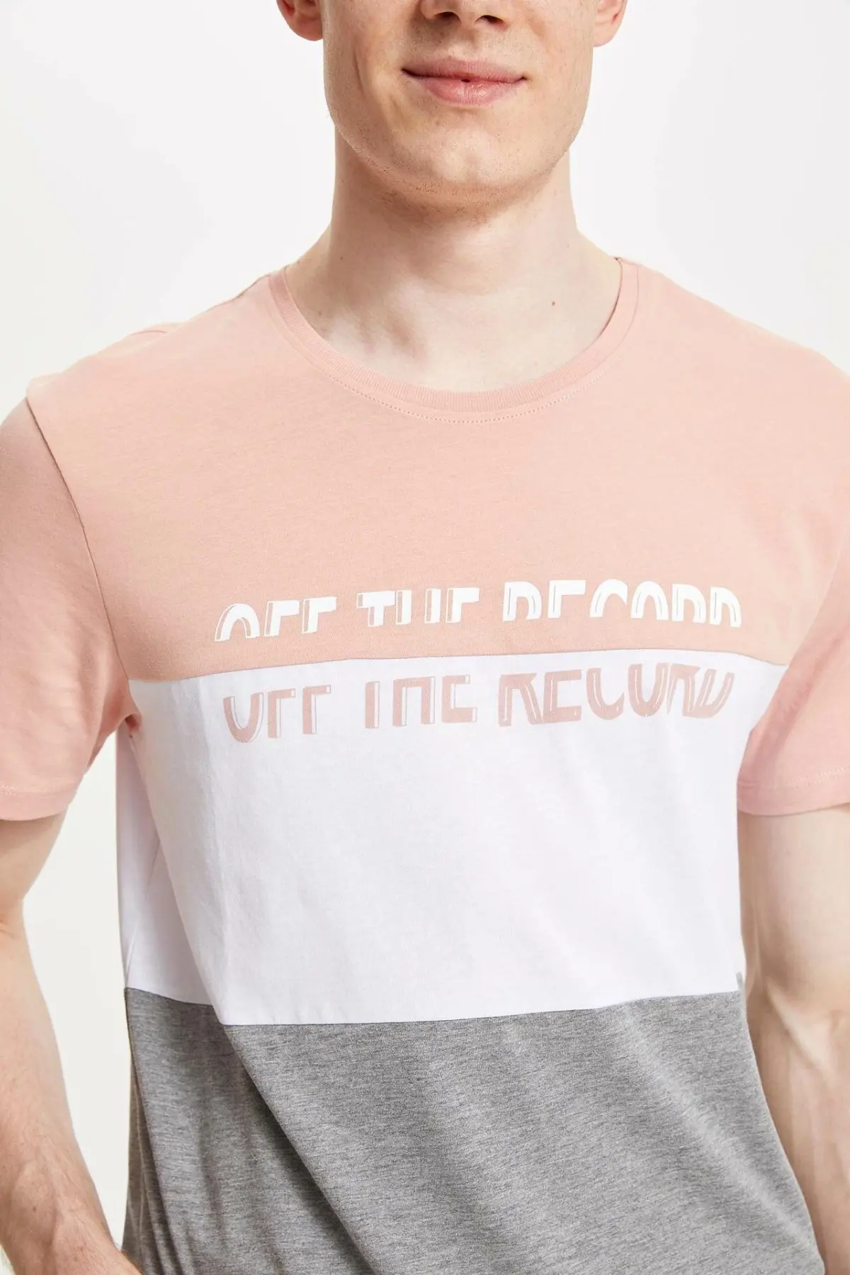 DeFacto мужская летняя полосатая футболка с круглым вырезом в стиле пэчворк модная