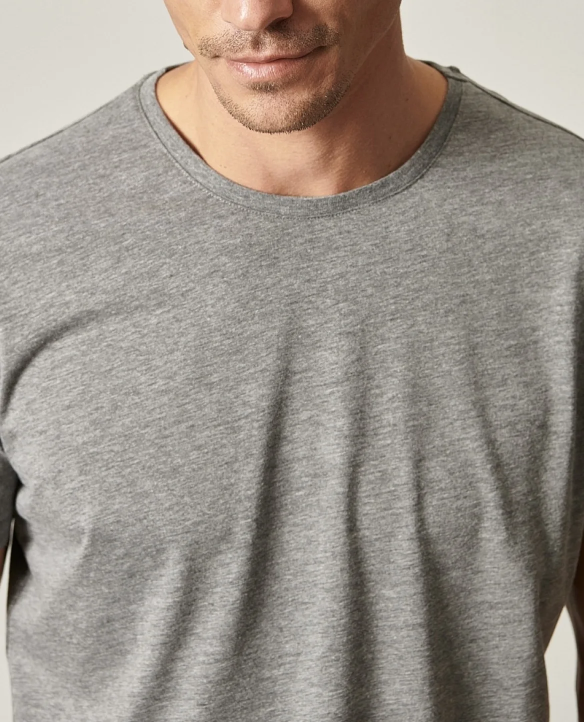 

Huq Fashion Male Gray Slim Fit 100 Cotton T-Shirt