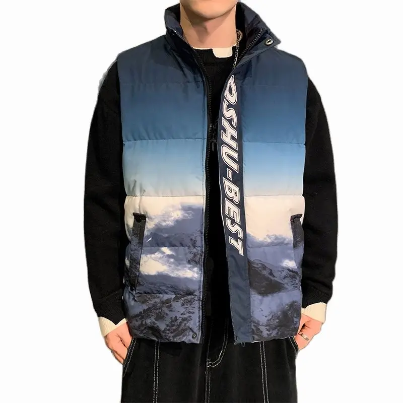 

Мужской жилет K-pop, осенне-зимний пуховой жилет с градиентным рисунком снега и гор, плотная теплая куртка без рукавов с воротником-стойкой