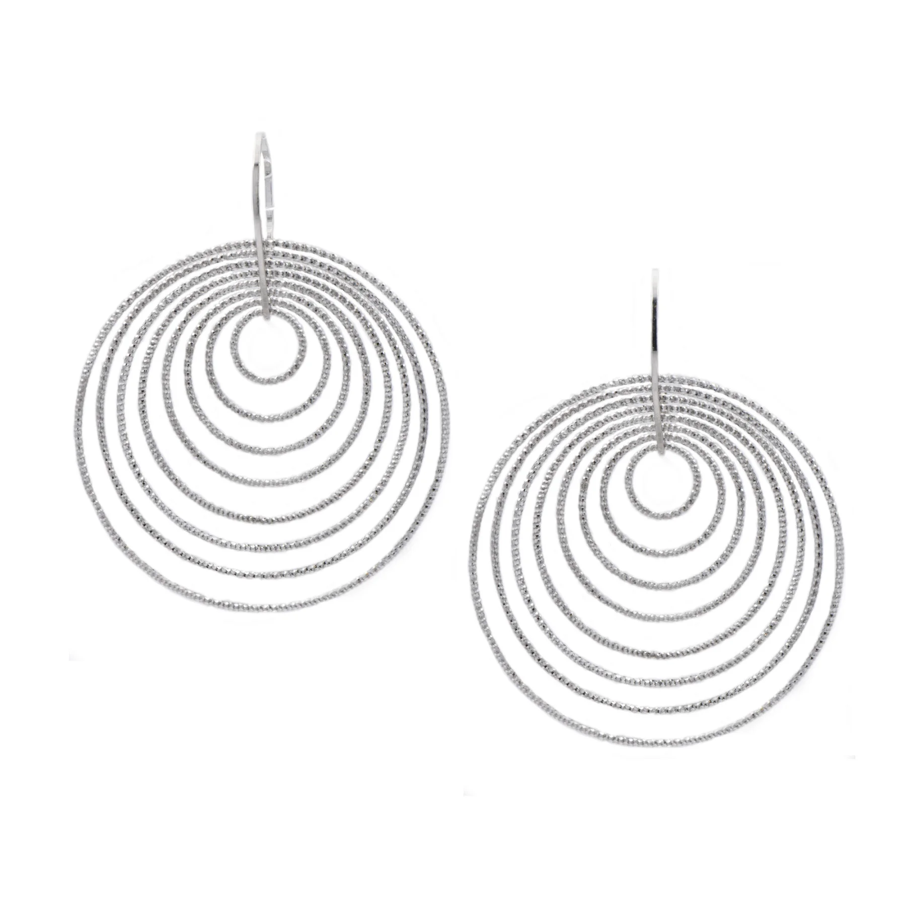 Серьги Luce диамантовой обработкой из серебра 925 с покрытием белым родием - купить