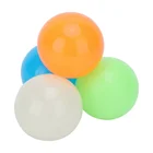 Светящийся липкий мячик антистресс 4.5 см липнет к полу и потолку игрушка подарок